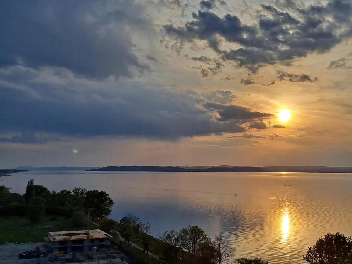 Vízparti Silver X apartman Siófok Exteriér fotografie